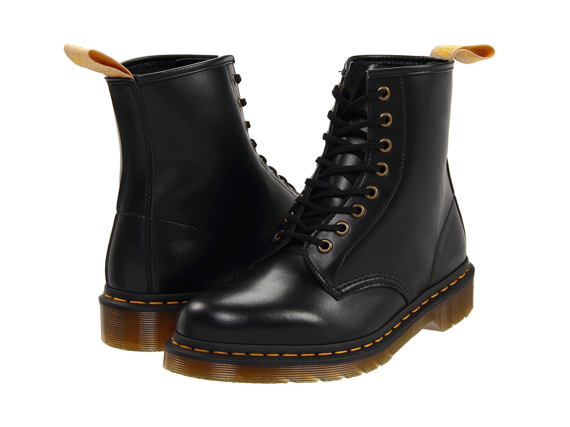 Оригинальные ботинки. Ботинки Dr. Martens 1460-8 Eye Boot. Доктор Мартинс 1460 оригинал. Dr Martens Boots 1460 мужские. Ботинки доктор Мартенс.