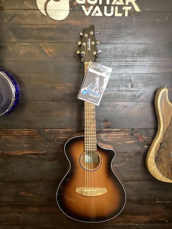 

Акустическая гитара Breedlove Discovery S Companion CE 2021 - Present - Edgeburst
