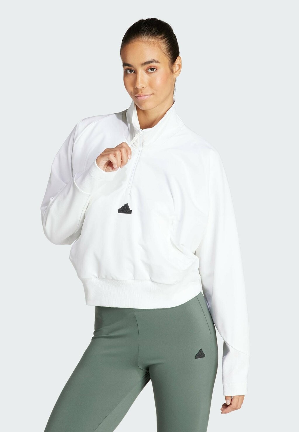 

Толстовка adidas Sportswear, цвет white