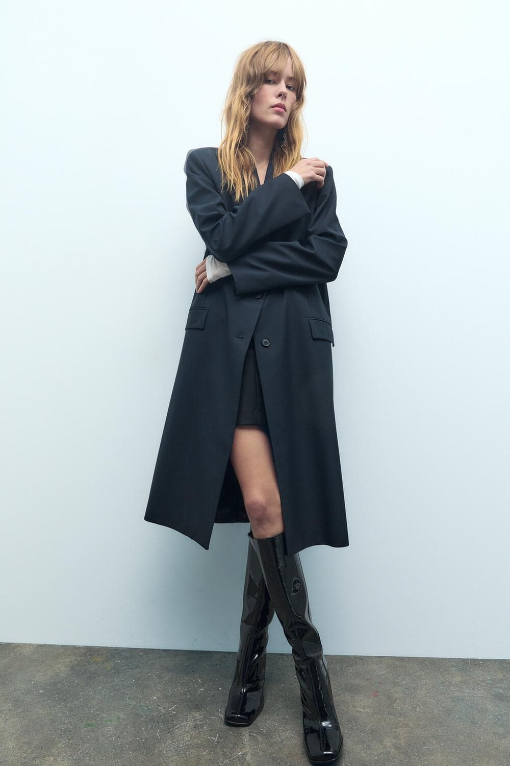 

Ботинки на высоких каблуках с искусственной лаковой отделкой ZARA, черный