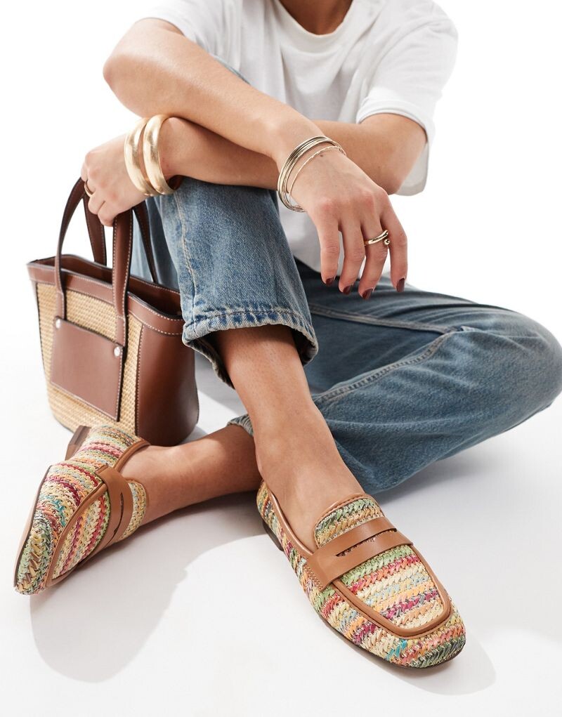 

Разноцветные узкие лоферы из рафии ASOS DESIGN Maddox