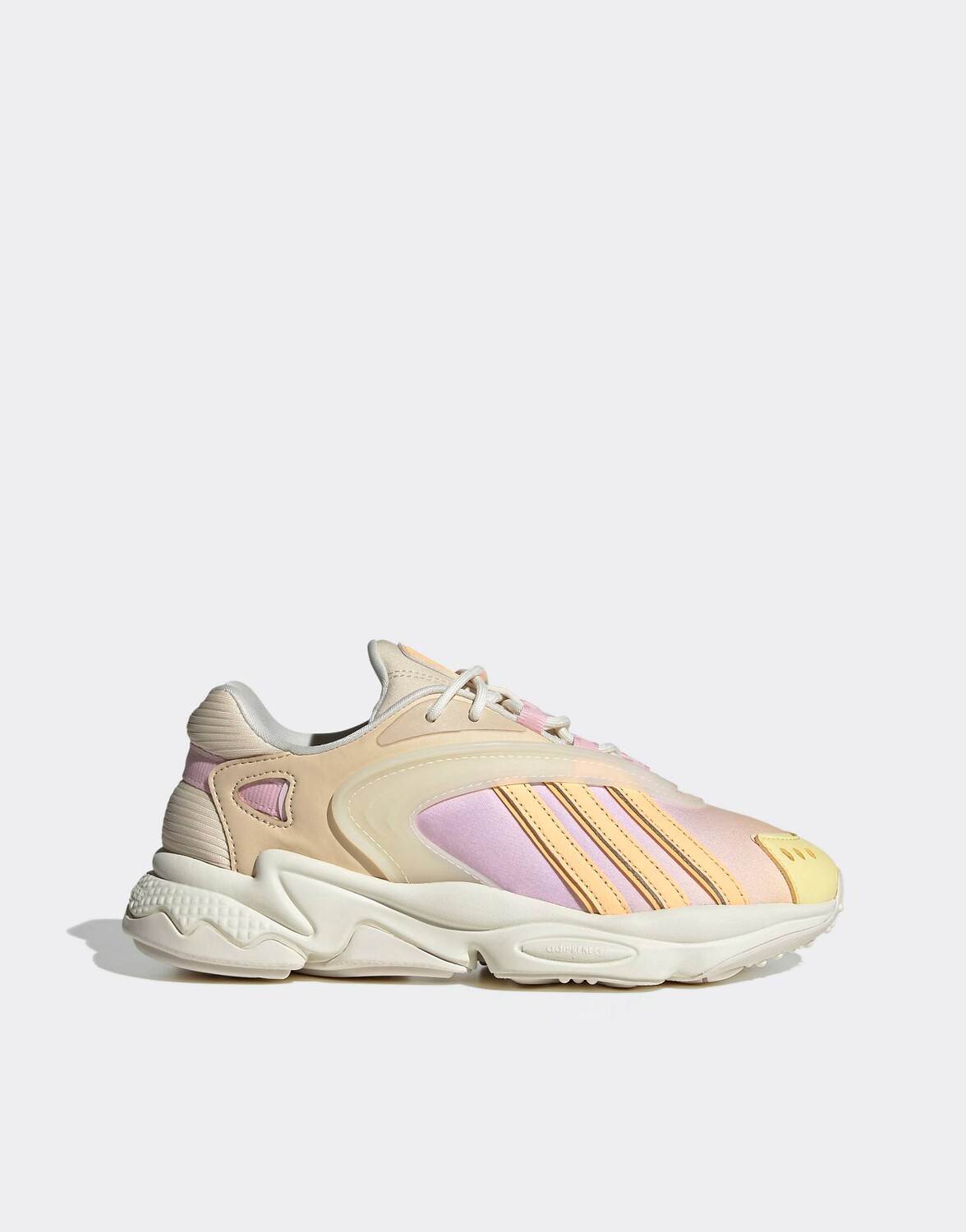 

Бело-оранжевые кроссовки adidas Originals Oztral