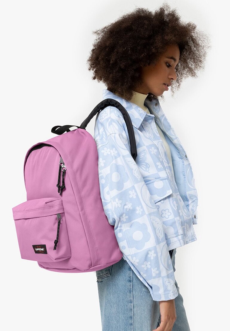 

Рюкзак OUT OF OFFICE UNISEX Eastpak, розовый