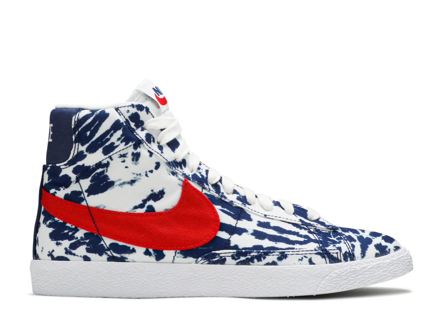 

Кроссовки Nike Blazer Mid Se Gs 'Tie Dye', синий