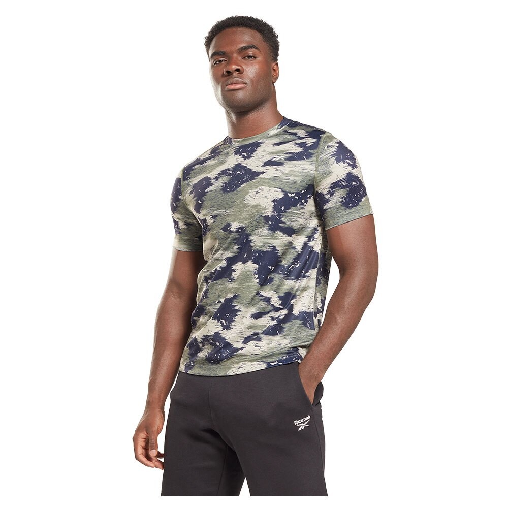 

Футболка Reebok Camo, зеленый