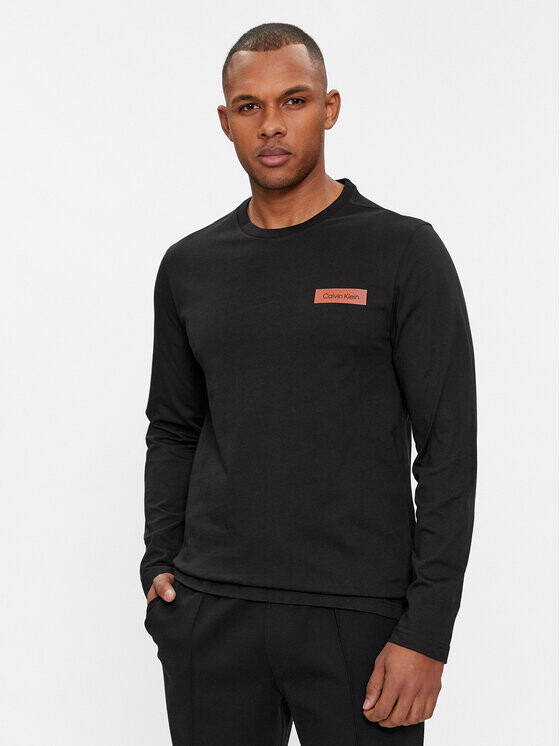 

Классический крой с длинными рукавами Calvin Klein, черный