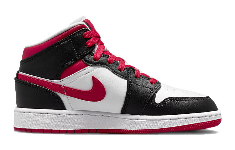 

Кроссовки Air Jordan 1 Mid