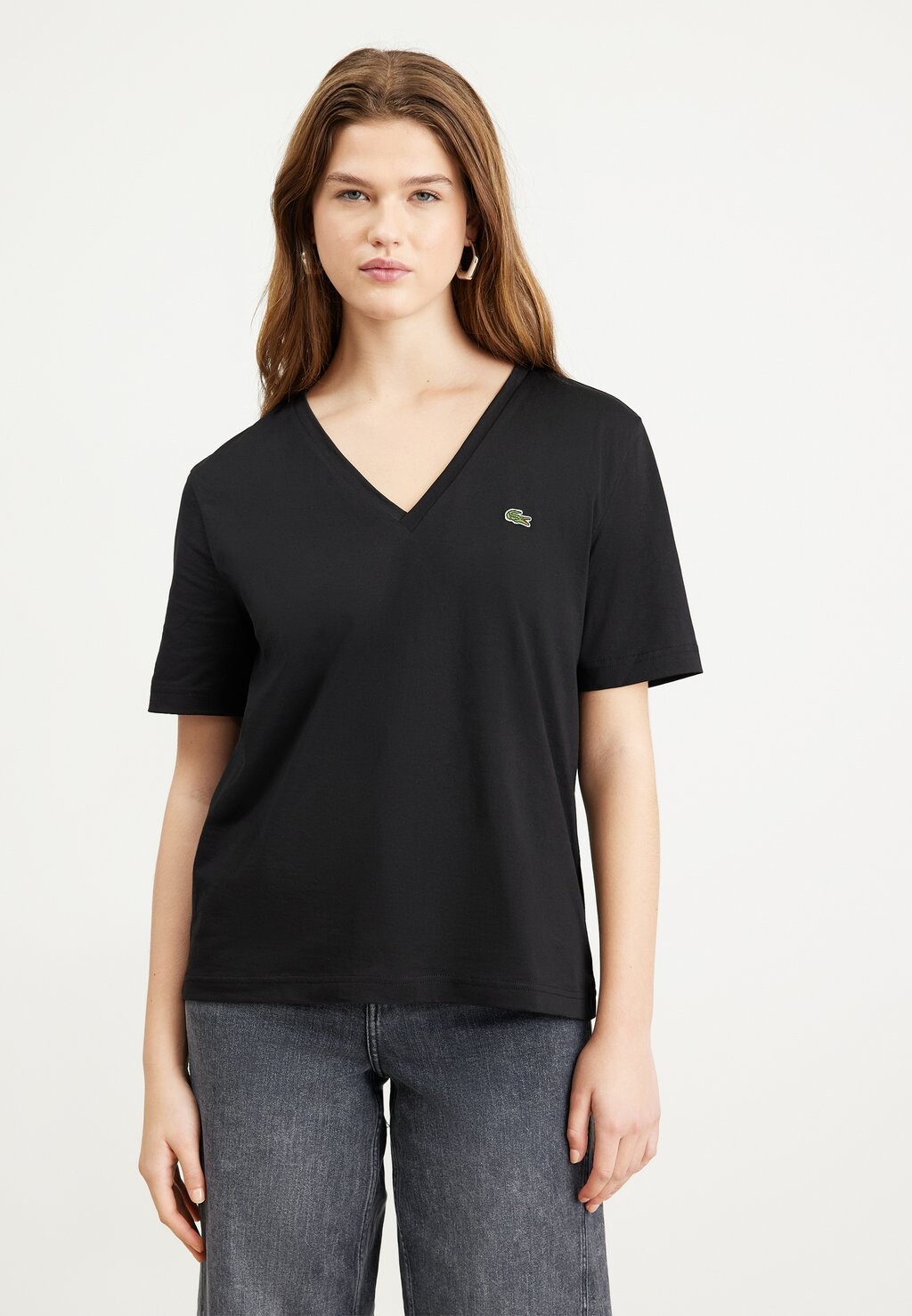 

Базовая футболка Lacoste, цвет black