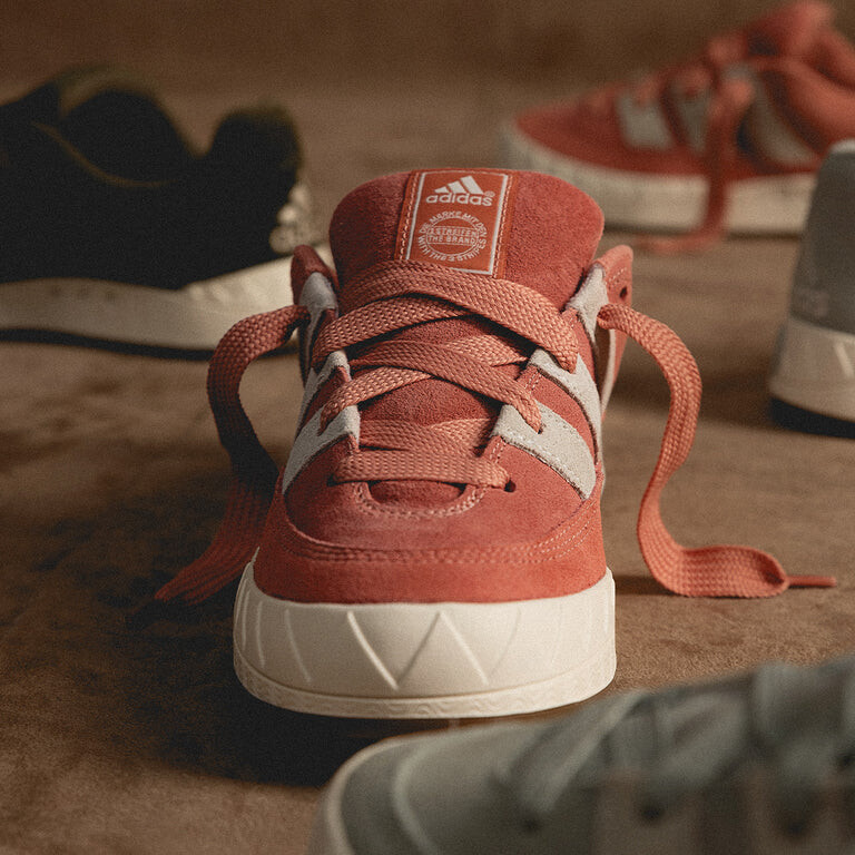 

Кроссовки Adimatic Adidas, белый