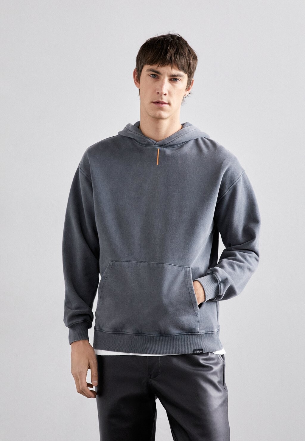 

Толстовка с капюшоном Evangelos Hoody STUDIO ID, черный