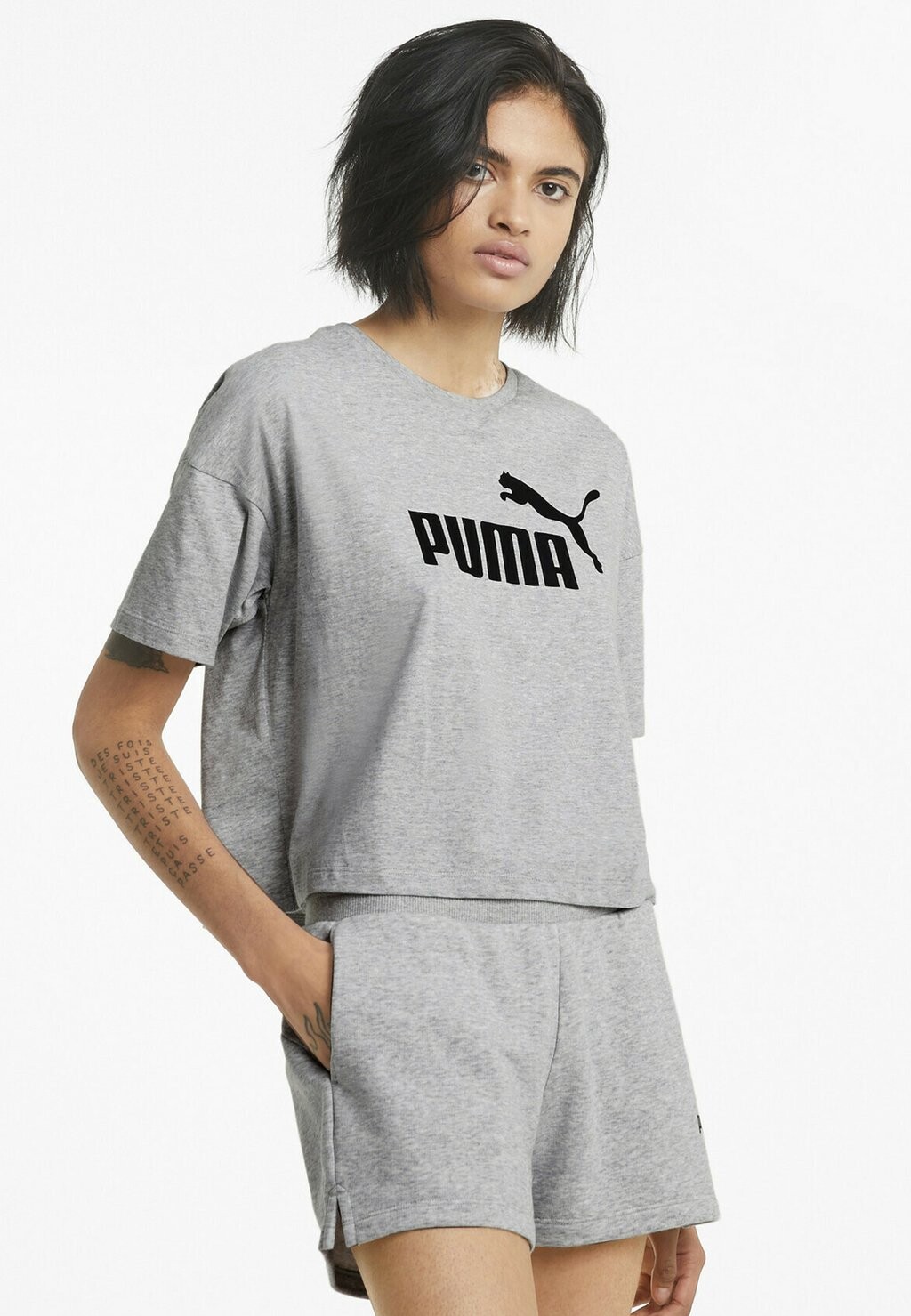 

Футболка с принтом Puma