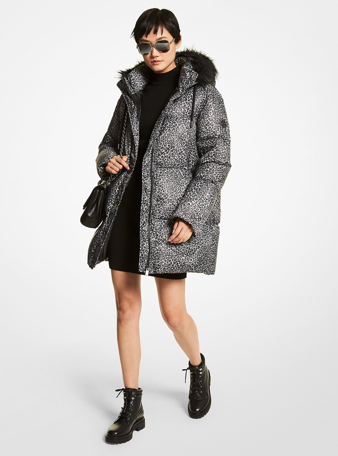 

Объемное пуховик с леопардовым принтом Michael Kors, серый