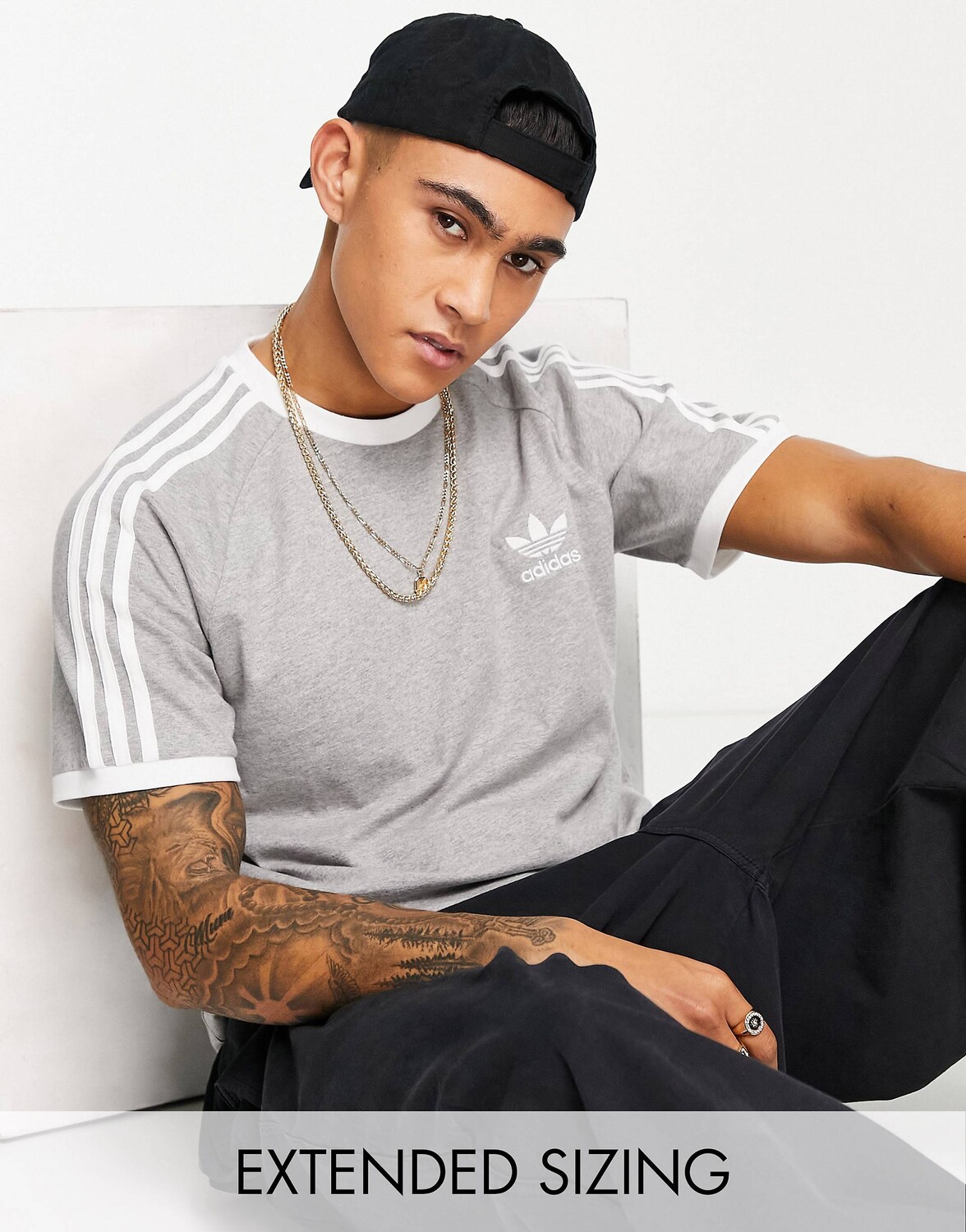 

Серая футболка с 3 полосками adidas Originals adicolor, Серый