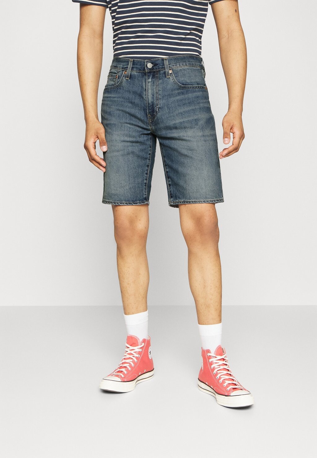 

Джинсовые шорты Levi's