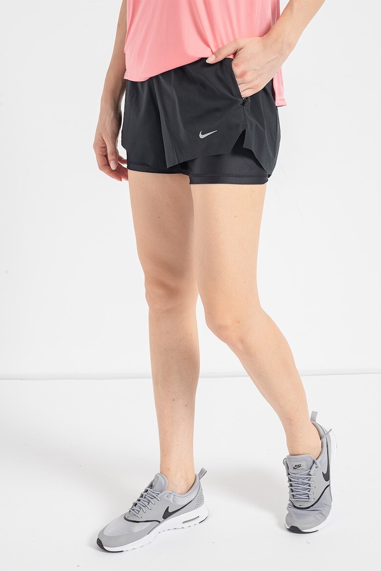 

Беговые шорты Dri-Fit Swift со средней посадкой Nike, черный