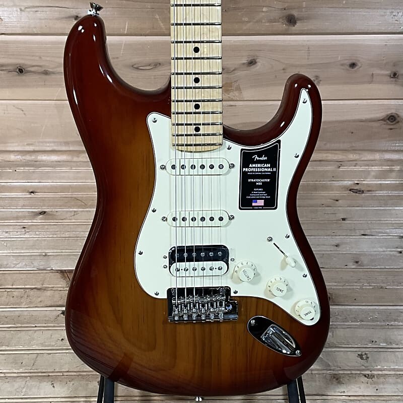 

Электрогитара Fender American Professional II Stratocaster HSS Electric Guitar - Sienna Sunburst