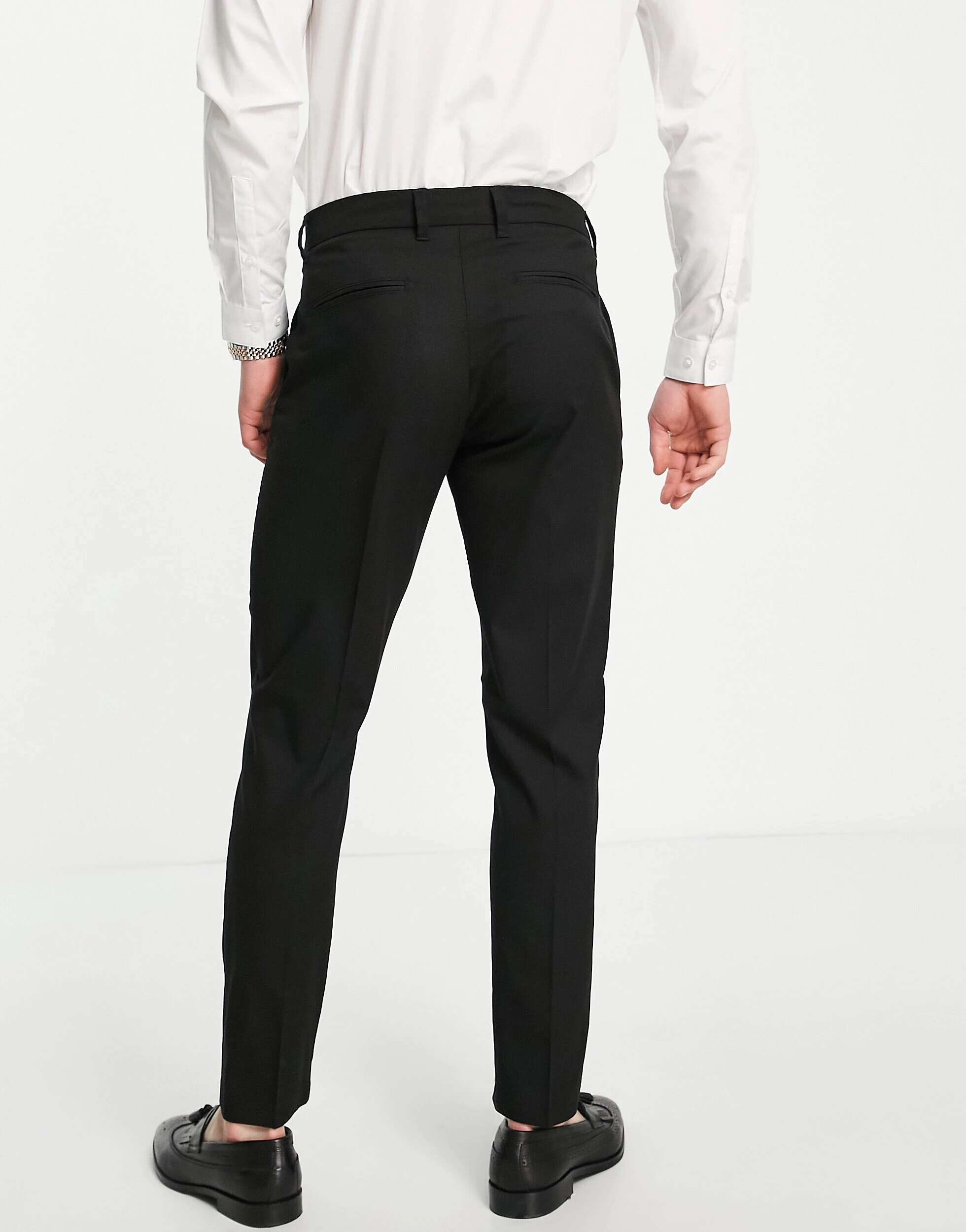 Черные узкие костюмные брюки New Look черные узкие чиносы new look