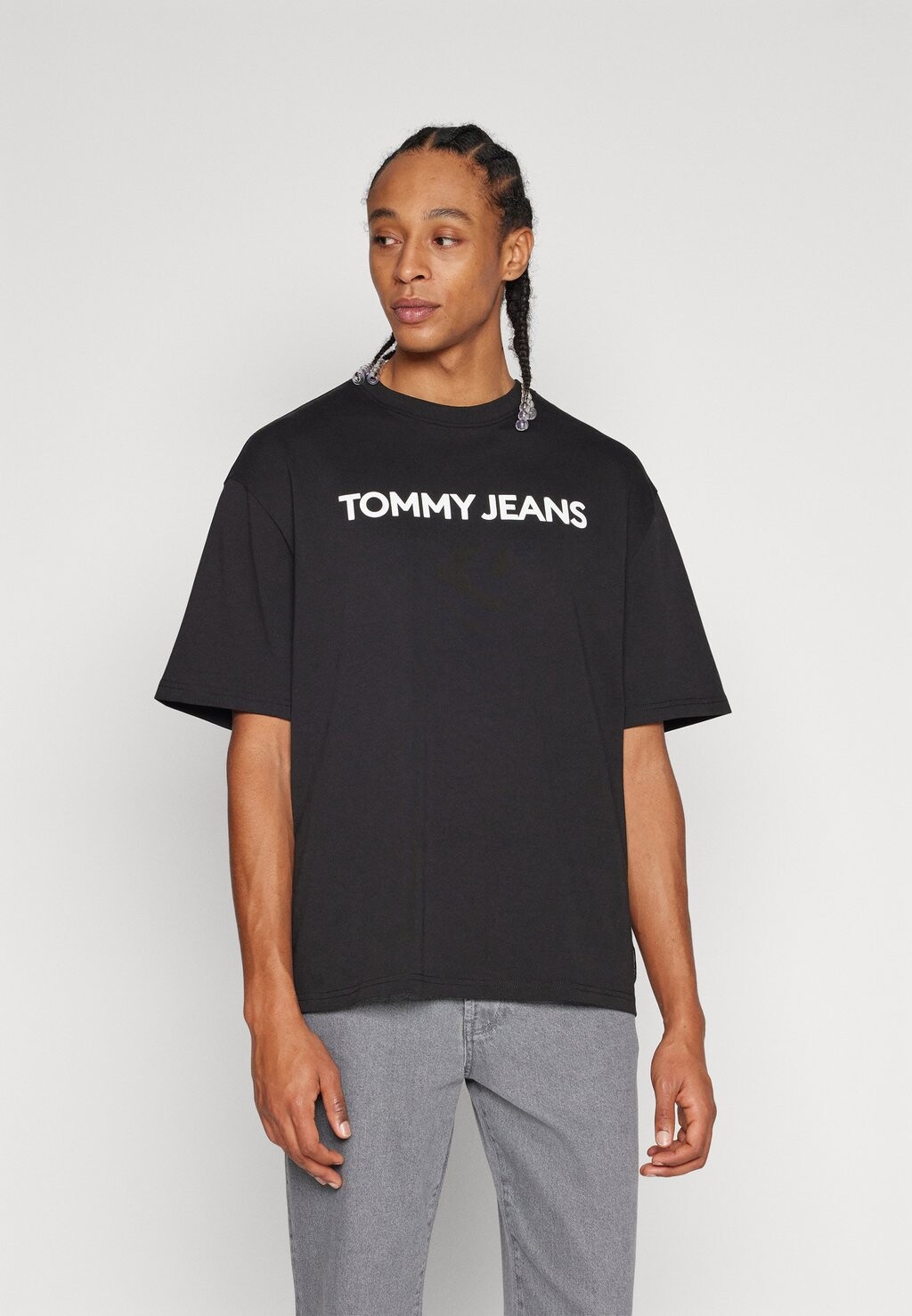 

Футболка с принтом ФУТБОЛКА BOLD CLASSICS Tommy Jeans, черная, Черный