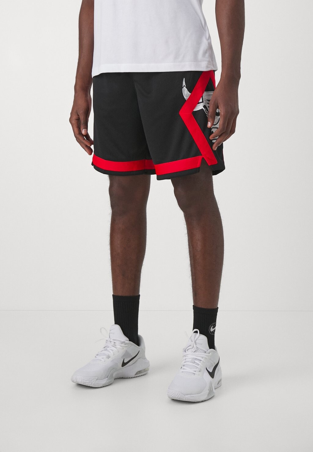 

Спортивные шорты Nba Chicago Bulls City Edition Short Nike, цвет black/university red
