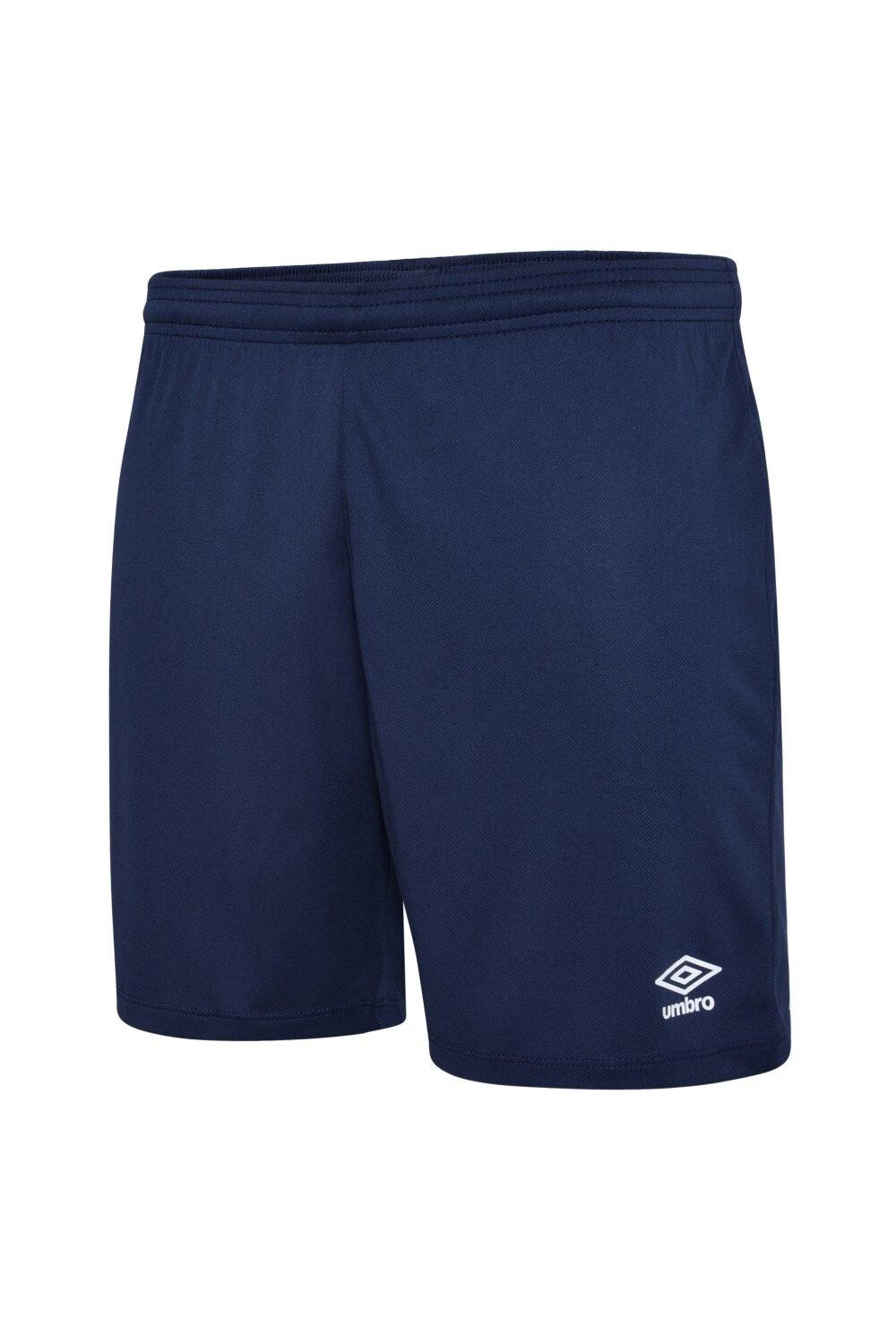 

Новый клубный короткометражный фильм Umbro, темно-синий