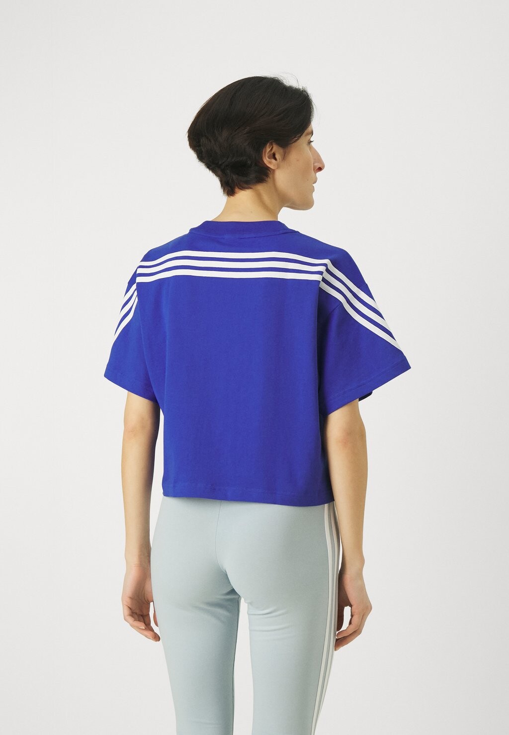 

Футболка с принтом Future Icons Three adidas Sportswear, цвет semi lucid blue
