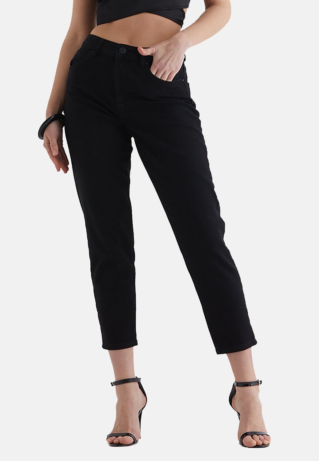 

Джинсы прямого кроя Pantamo Jeans