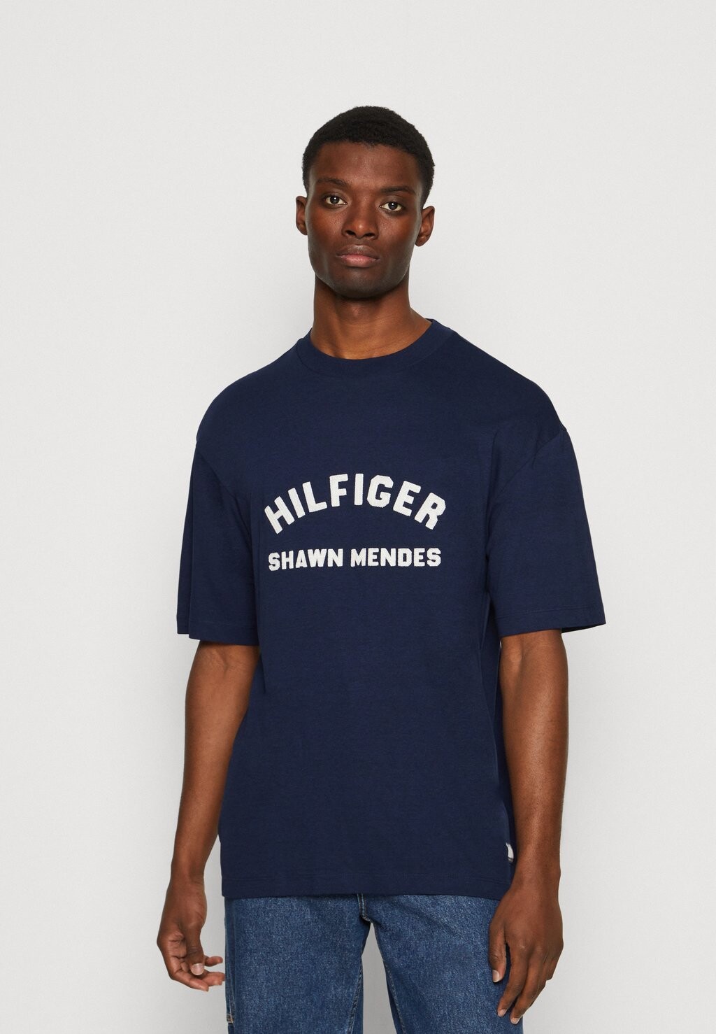 

Футболка с принтом Tommy Hilfiger