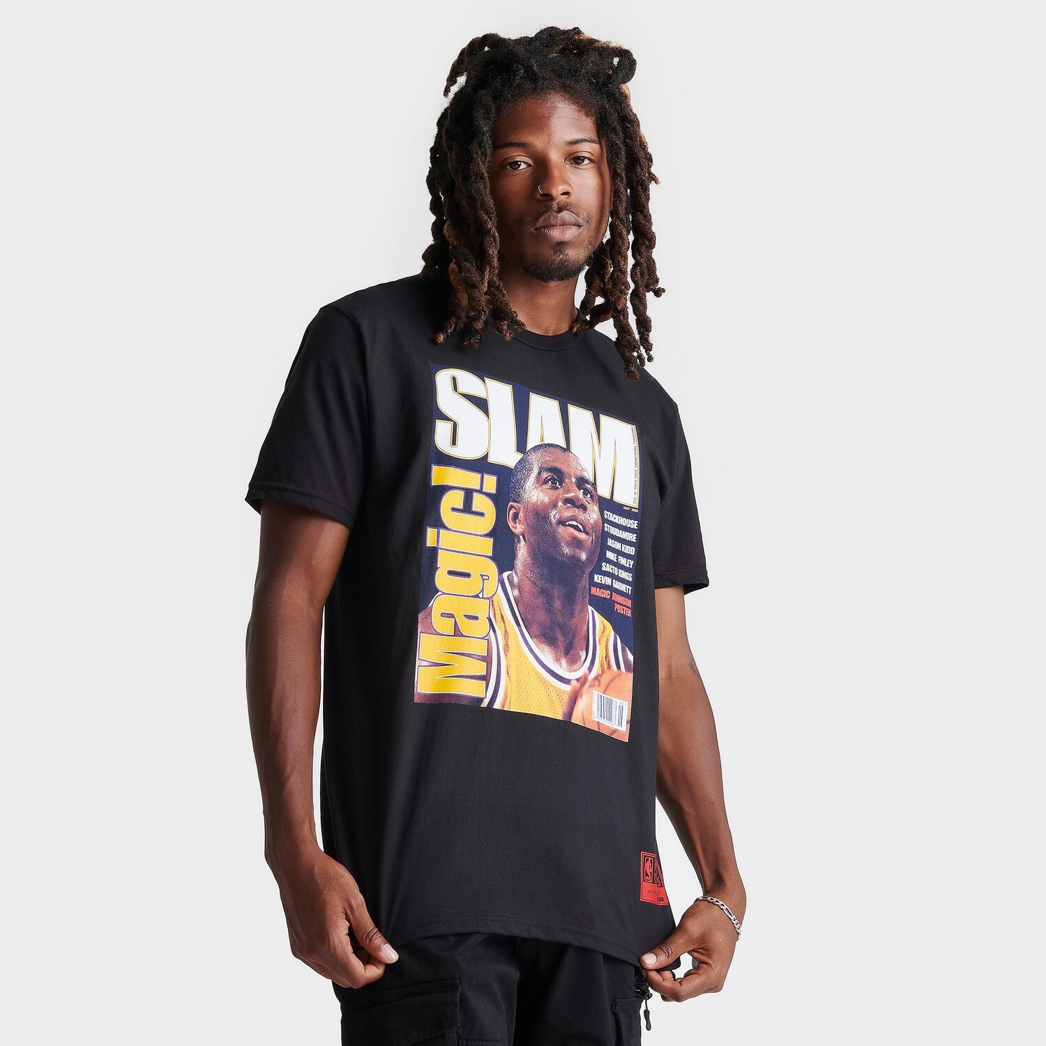 

Мужская футболка с обложкой журнала Mitchell & Ness Slam Magazine Magic Johnson, черный