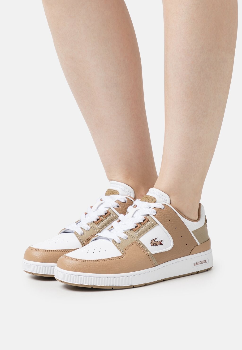 

Кроссовки Lacoste Court Cage, белый / коричневый