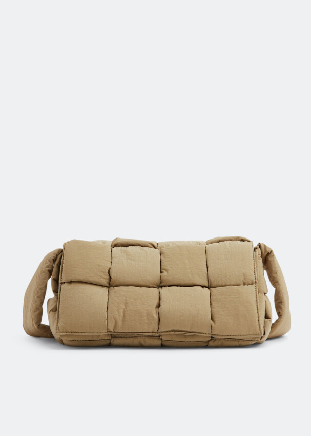 

Сумка Bottega Veneta Padded Tech Cassette, зеленый