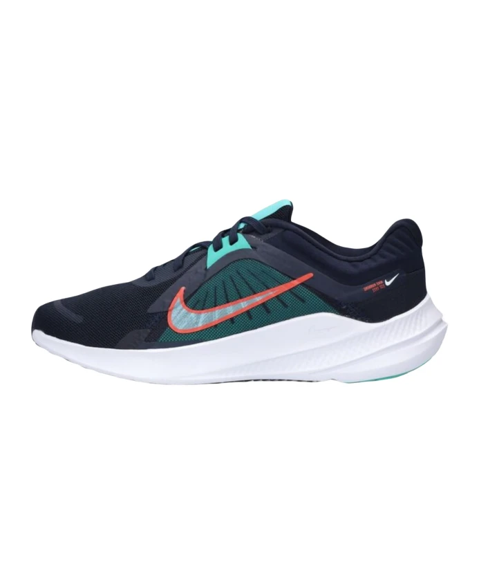 

Низкие кроссовки квест 5 Nike, черный