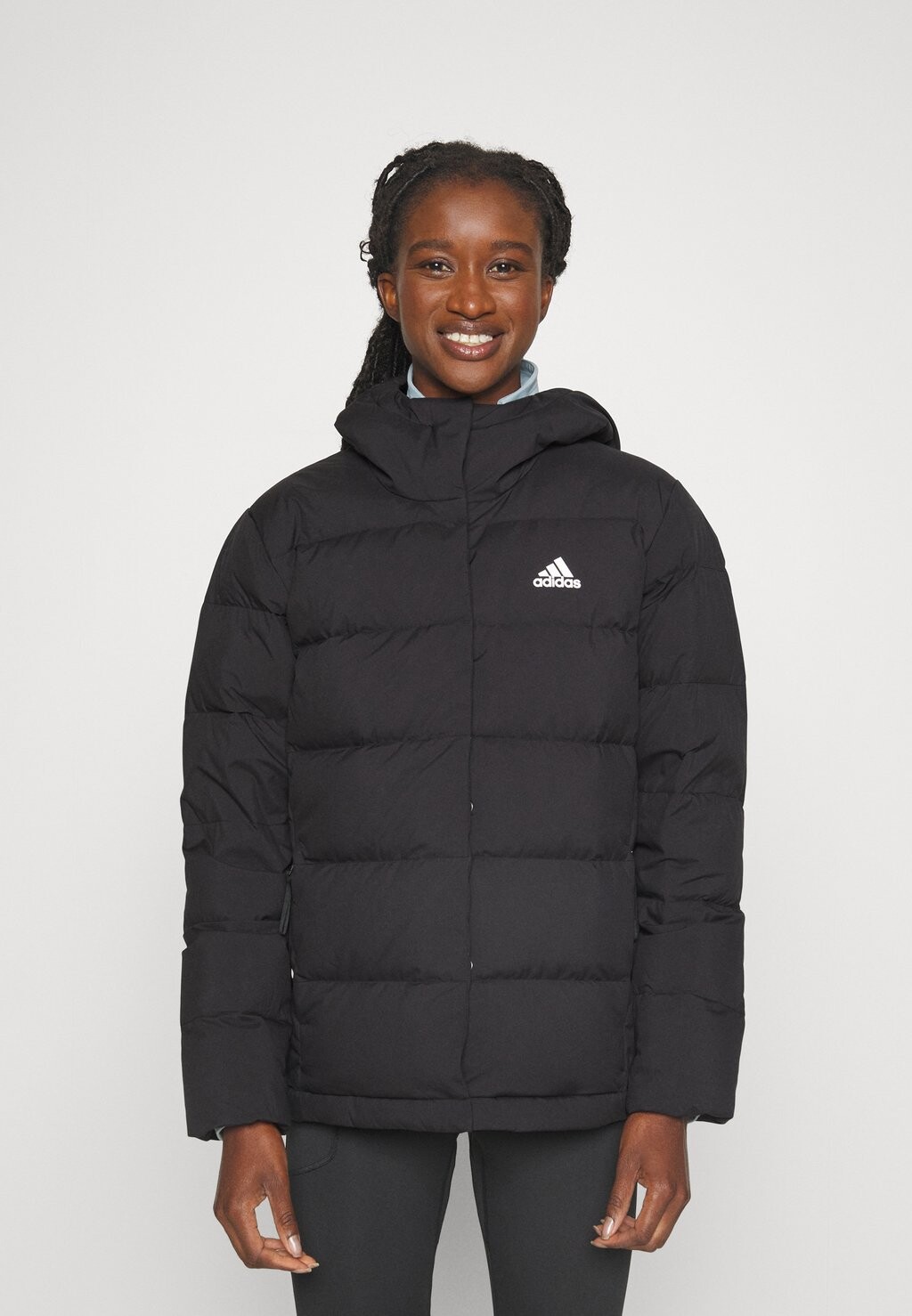 

Пуховик Adidas, черный
