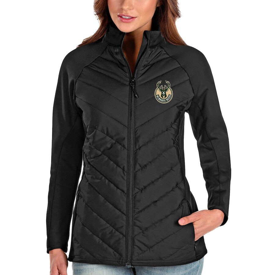 

Куртка Antigua Milwaukee Bucks, черный