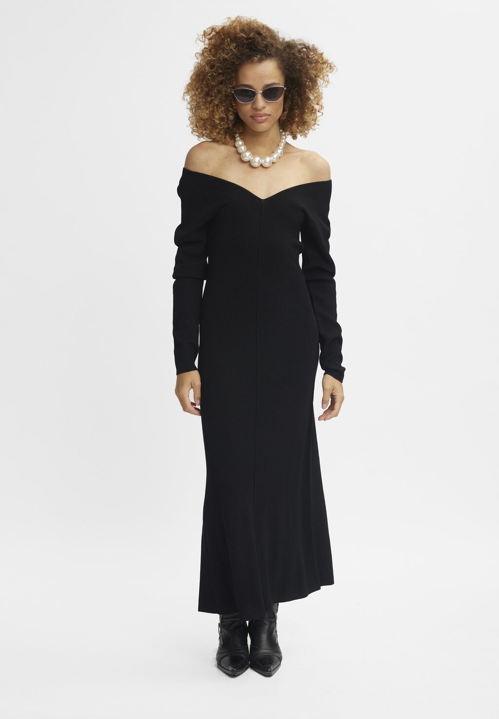 

Свободное платье Gestuz MONAGZ V-NECK LONG, черный