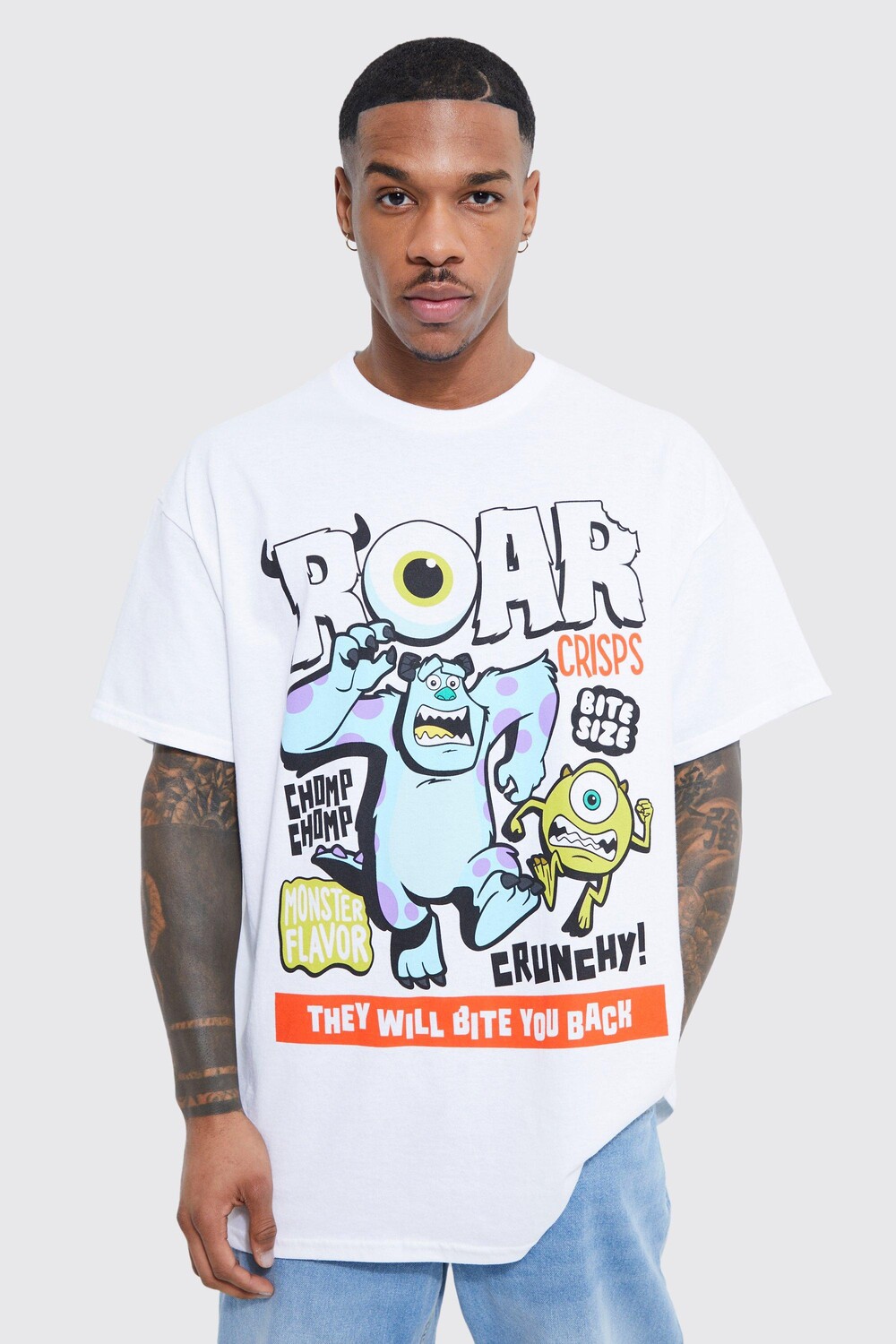 

Оверсайзовая футболка с лицензией monsters inc Boohoo, белый