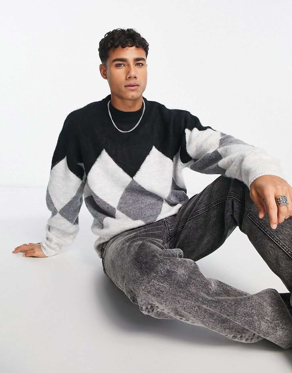 

Черный джемпер с узором аргайл River Island