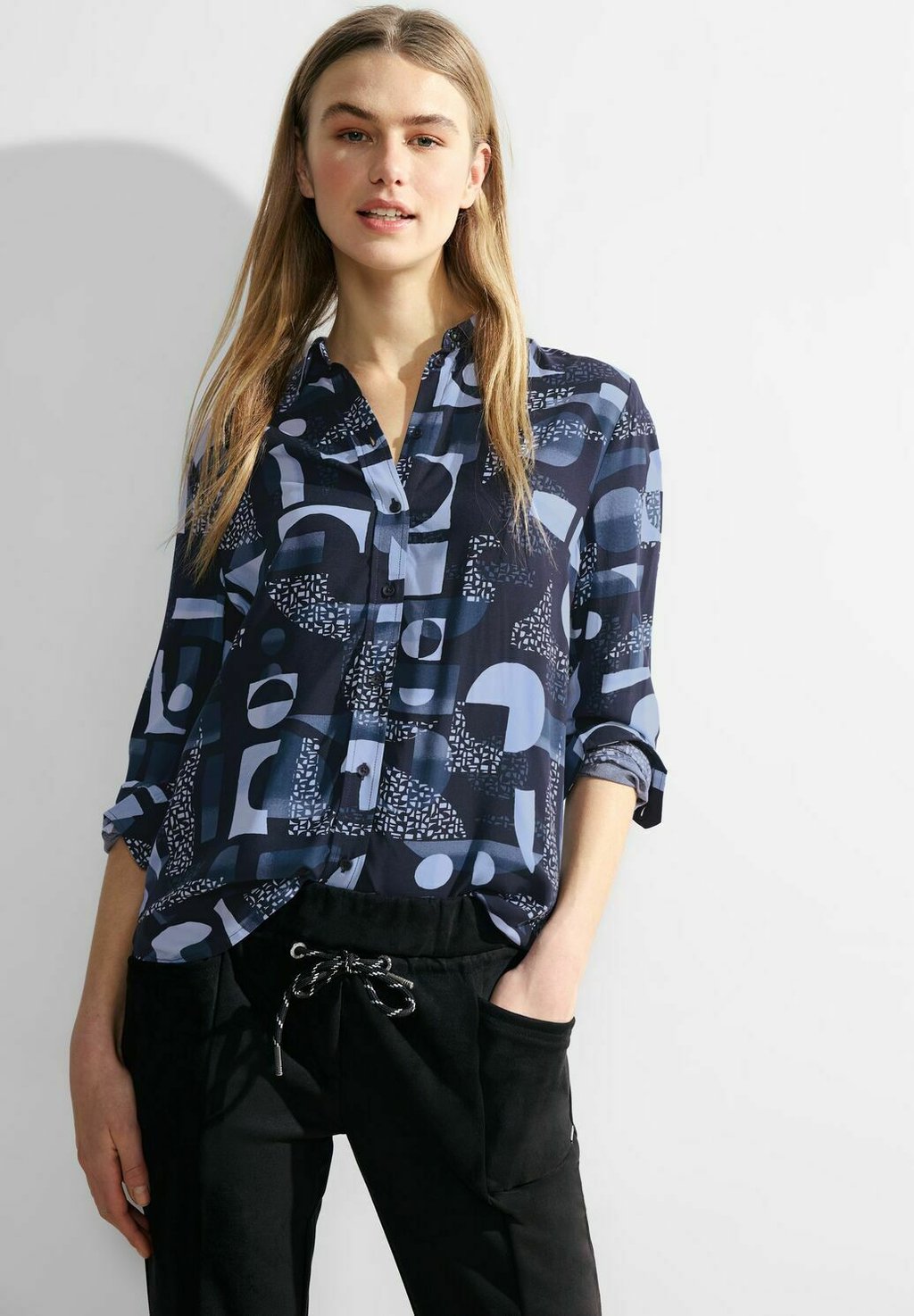 Блузка-рубашка MIT PRINT Cecil, цвет blau