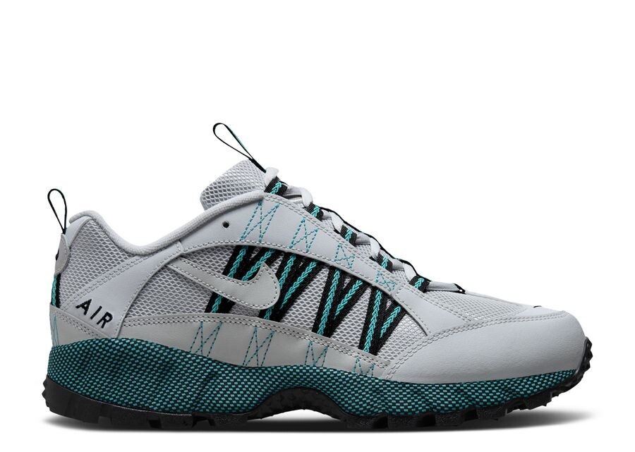 

Кроссовки Nike Air Humara 'Pure Platinum Dusty Cactus', серый
