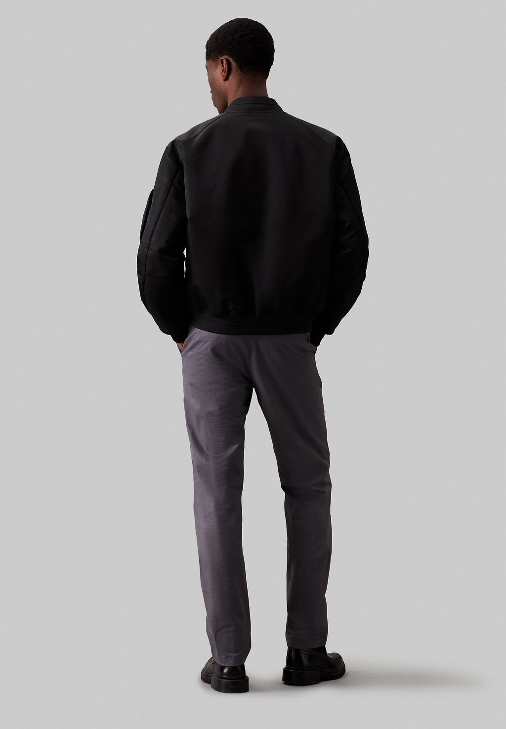 

Холщовые штаны Modern Slim Calvin Klein, серый