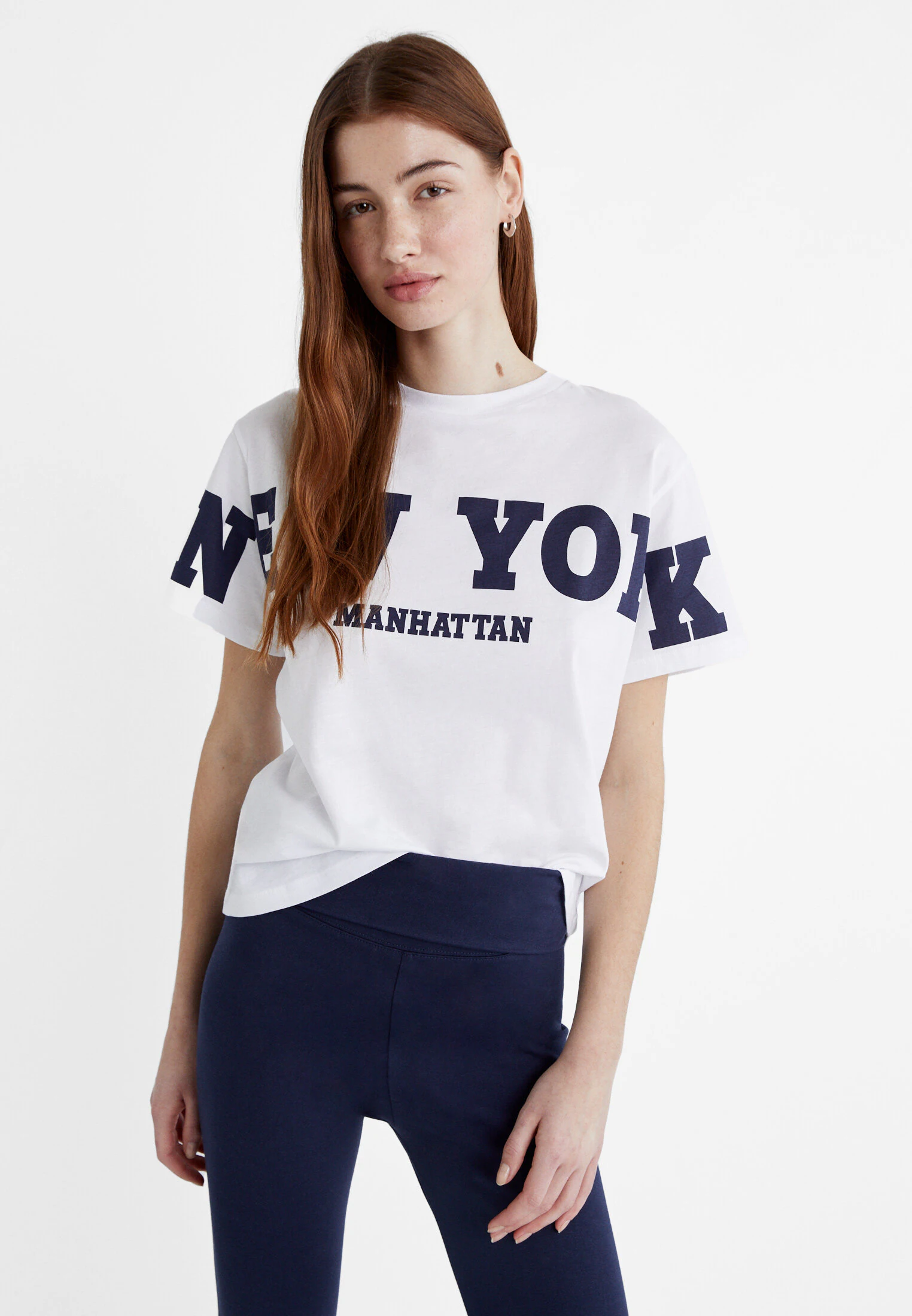 

Футболка со слоганом Stradivarius, белый