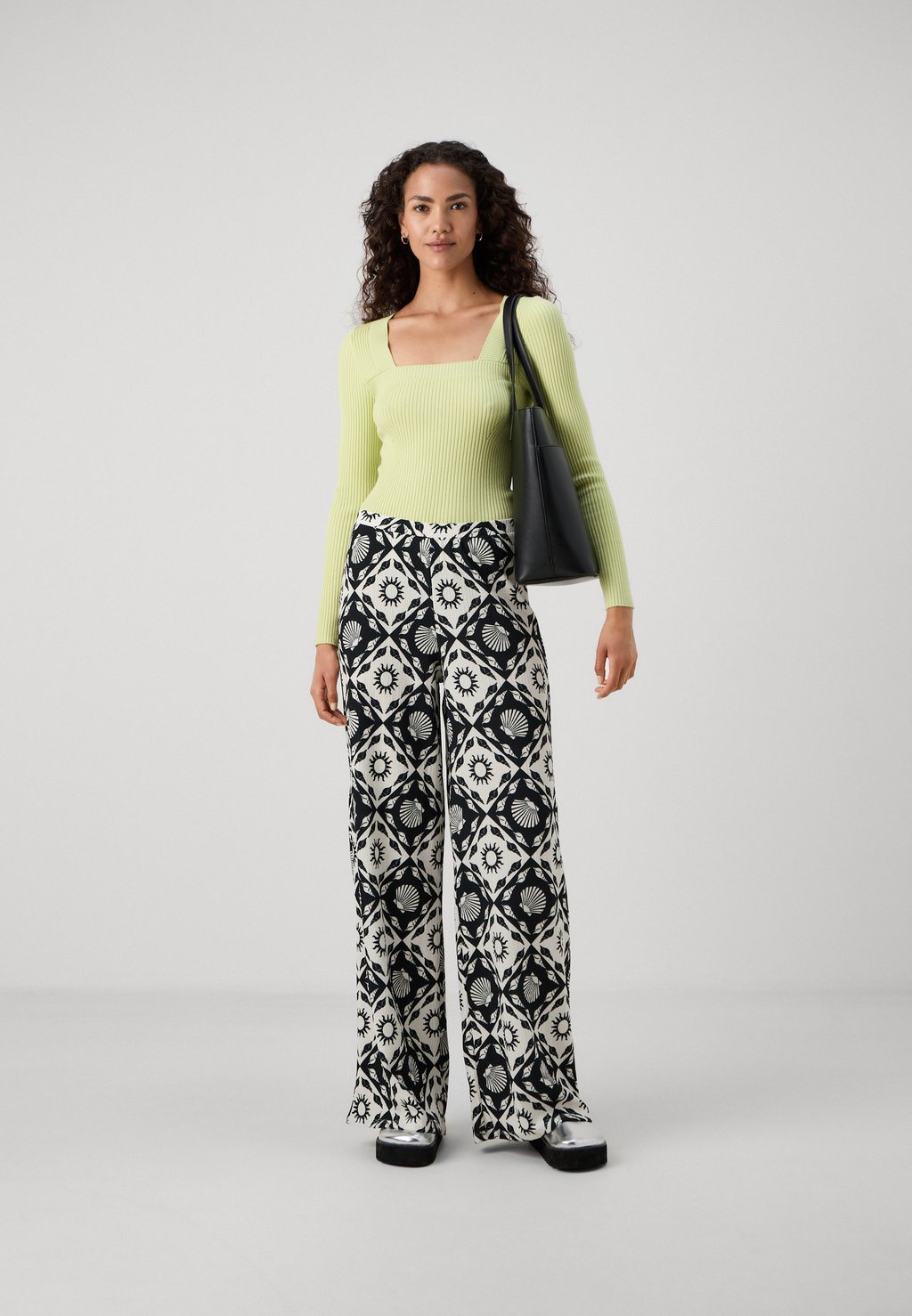 

Брюки ONLHILLARY WIDE PANTS ONLY Tall, кремовый