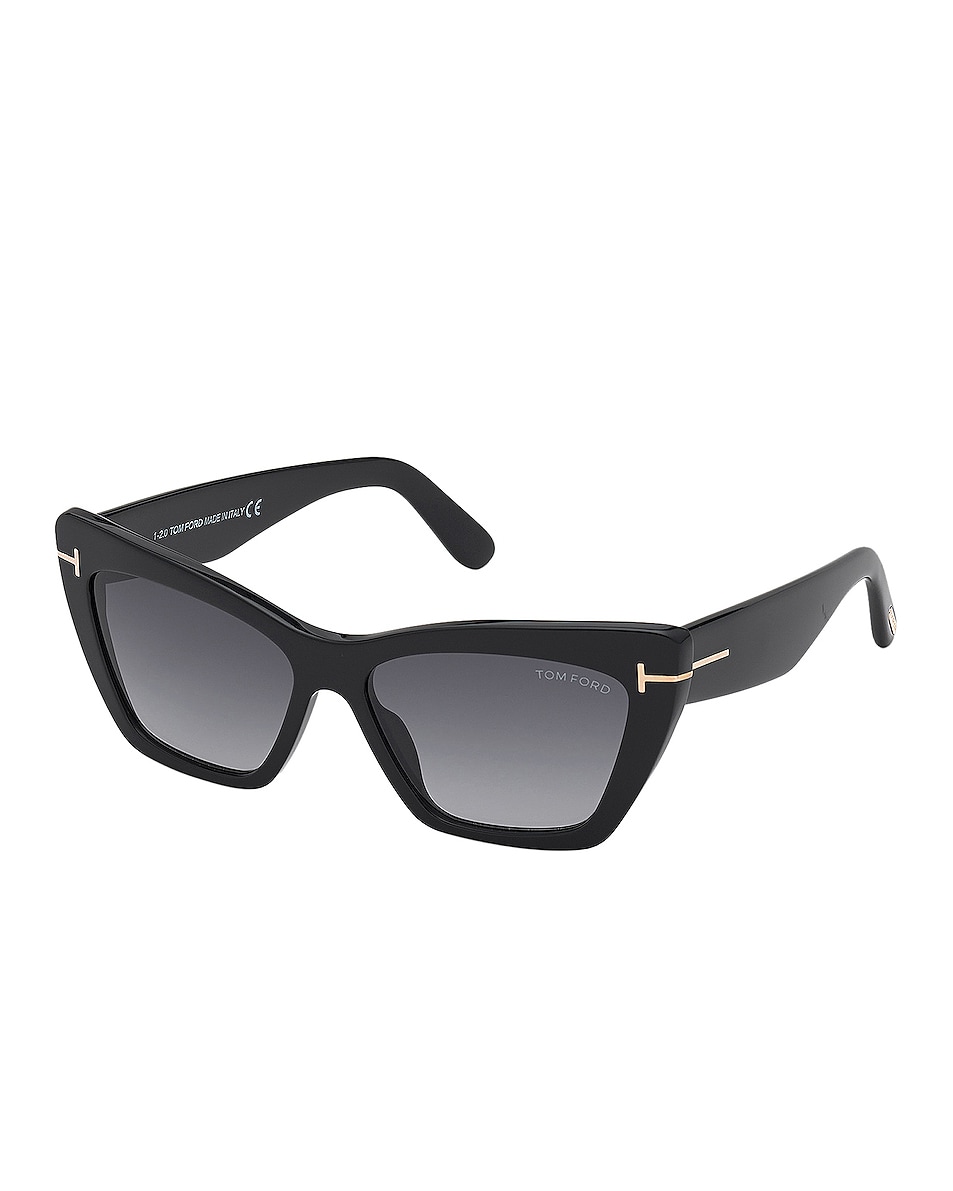 цена Солнцезащитные очки Tom Ford Wyatt, цвет Shiny Black & Gradient Smoke Lens