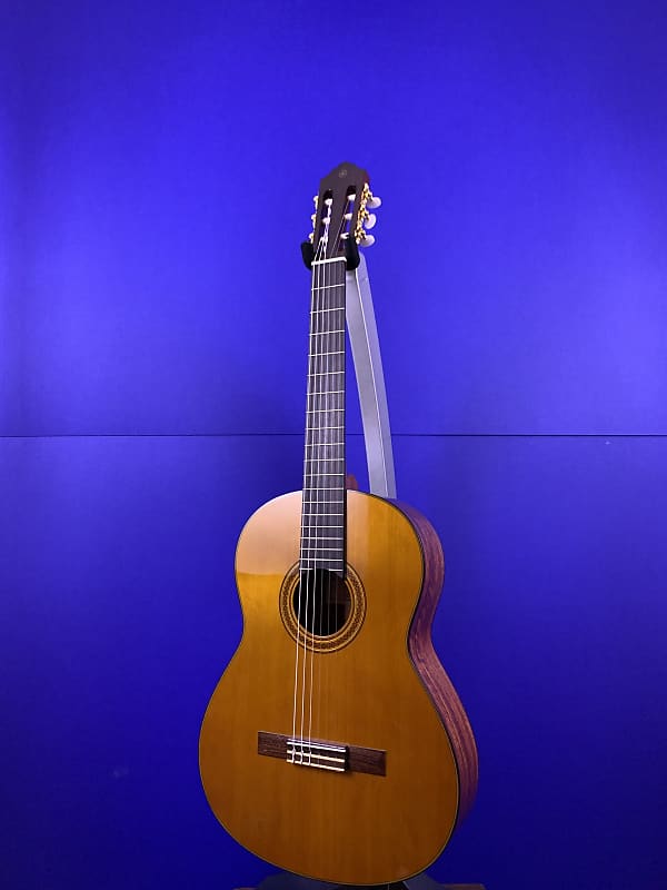 цена Акустическая гитара Yamaha CG162C Classical Guitar