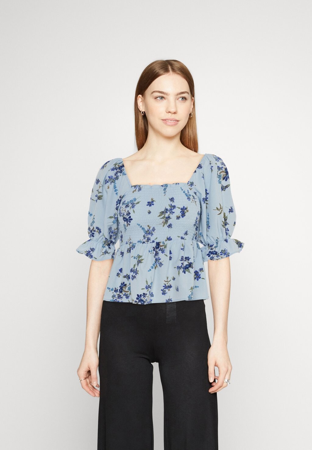 

Блузка Vero Moda