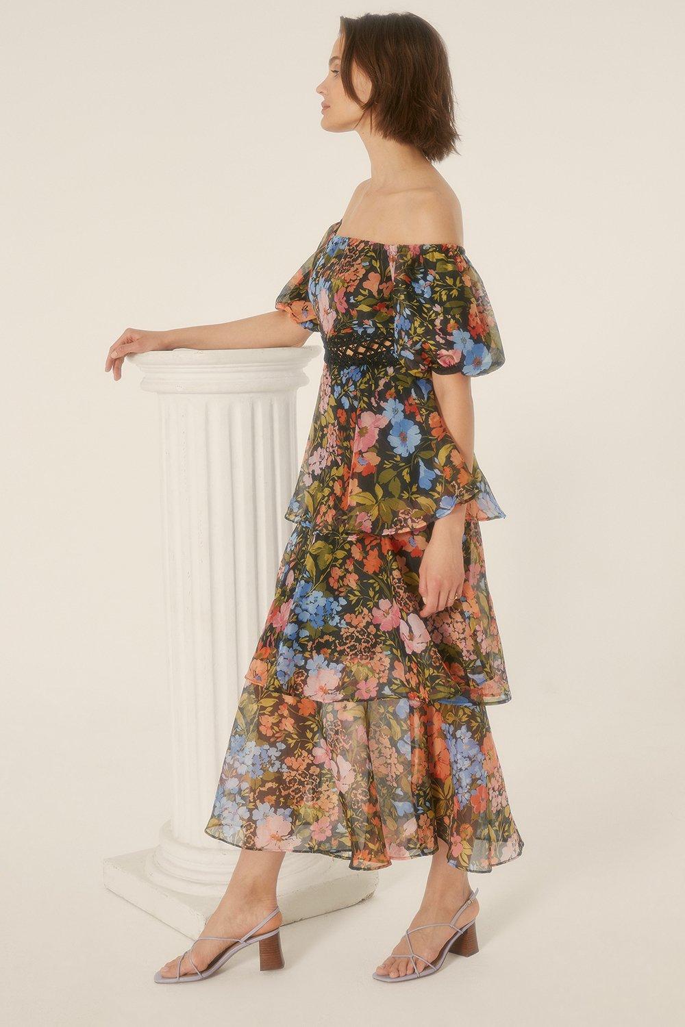 Многоярусное платье миди из органзы с цветочным принтом и завязками Oasis, черный