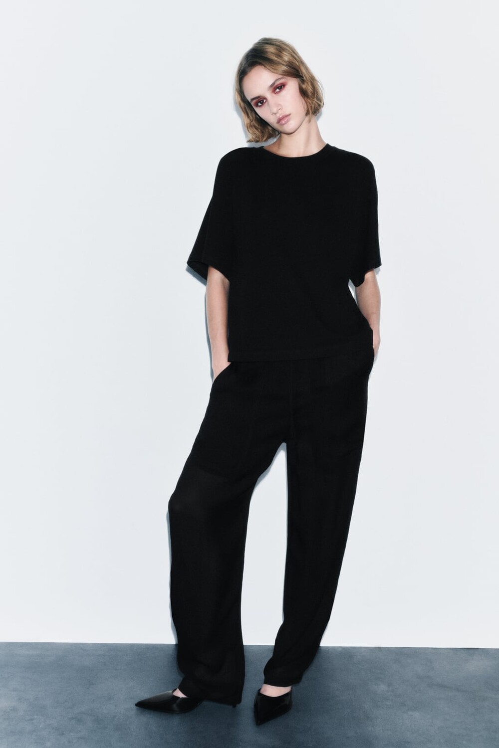 

Футболка из хлопка ZARA, черный