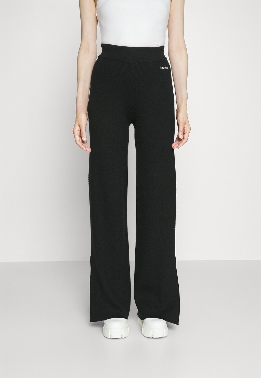 

Спортивные брюки ESSENTIAL WIDE LEG PANT Calvin Klein, черный