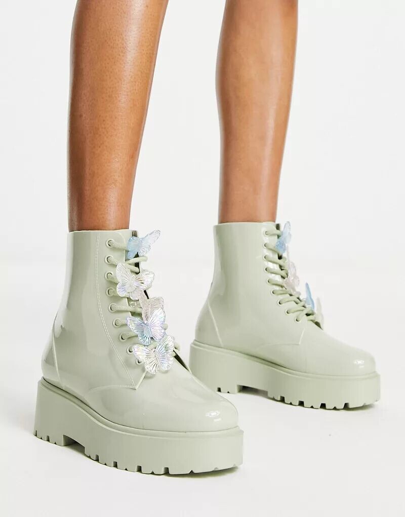 

Мятно-зеленые сапоги ASOS Guava с бабочками на кружевной застежке, Серый