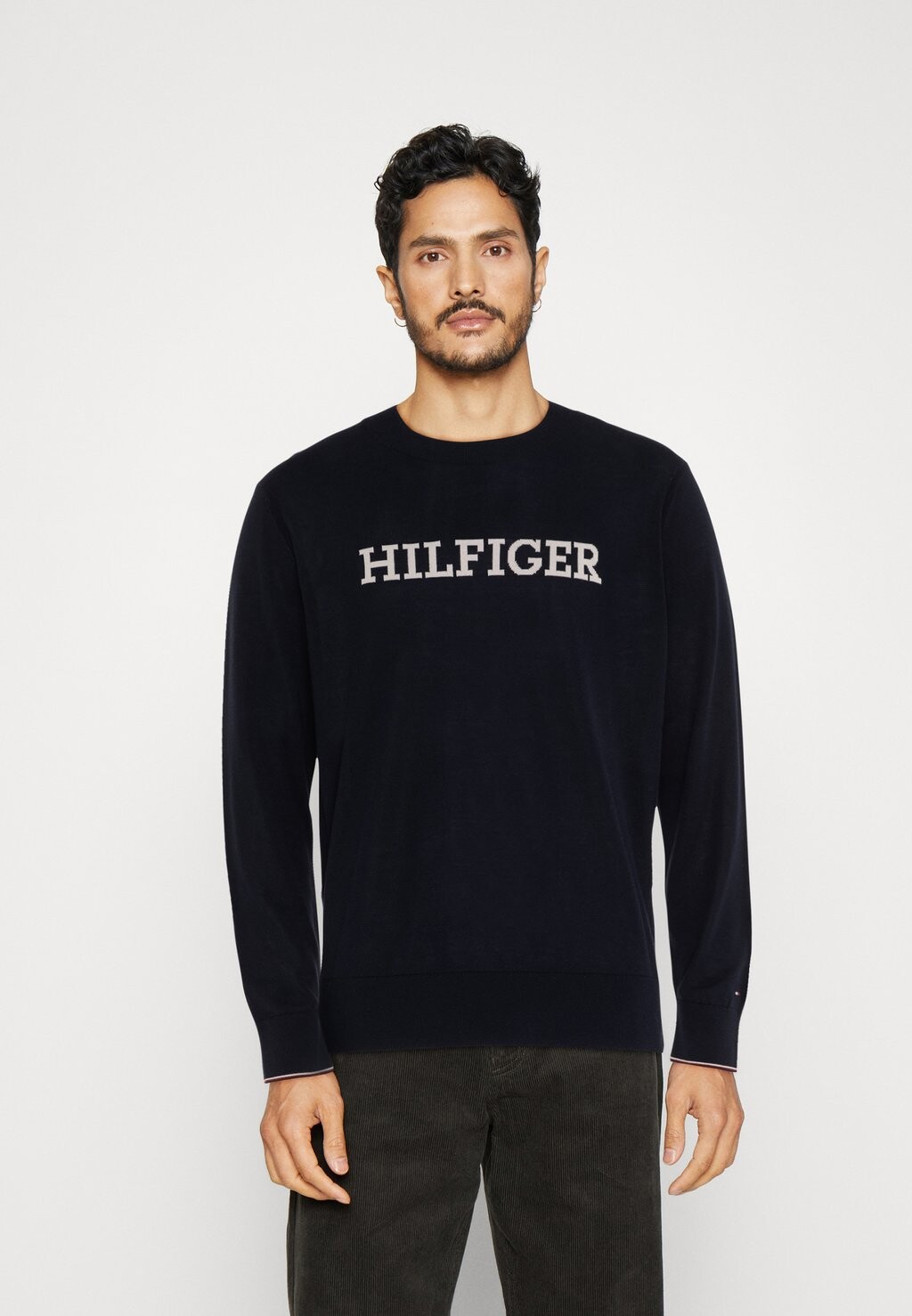 

Свитер Tommy Hilfiger