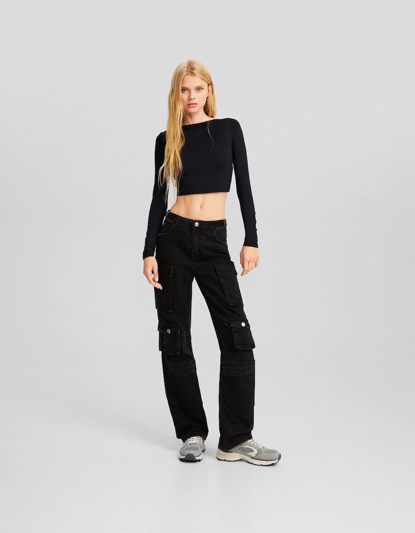 

Брюки-карго из саржи с множеством карманов Bershka, серый